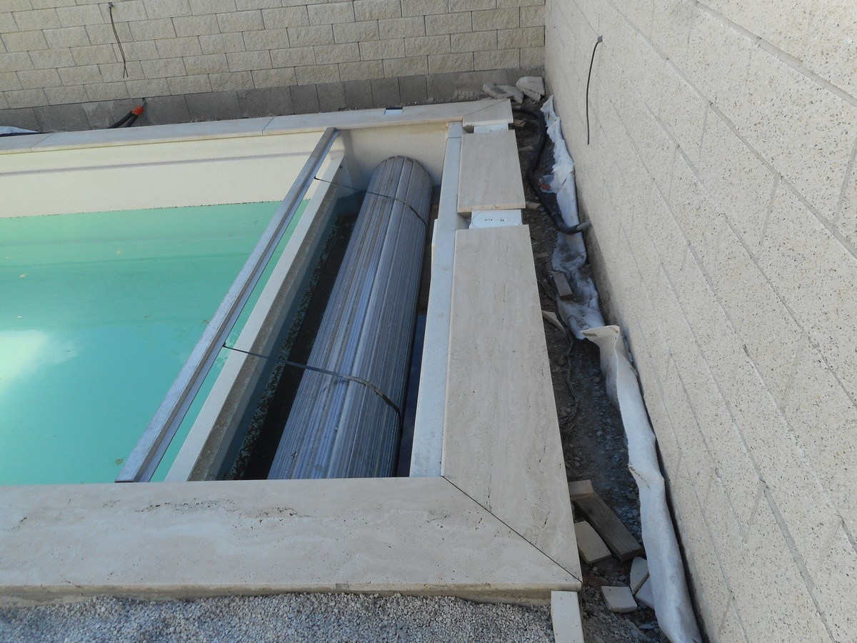 Obklad bazéna - rodinný dom Modra-2