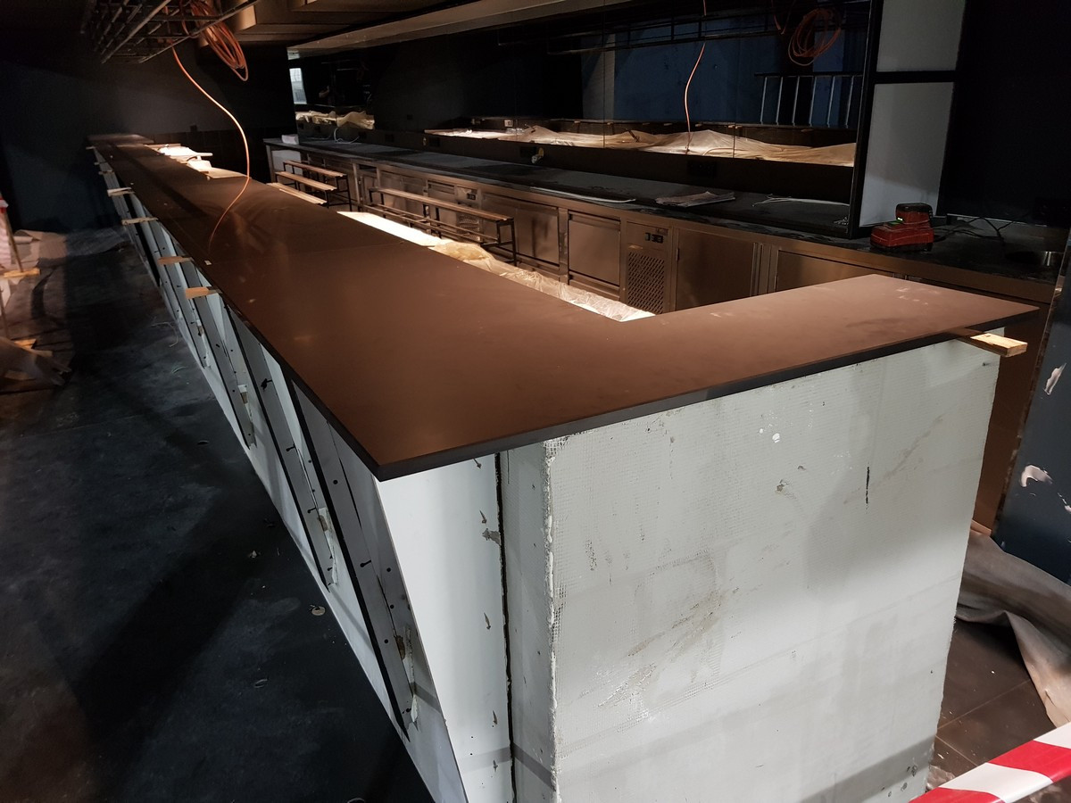 Barový pult - Praha-5