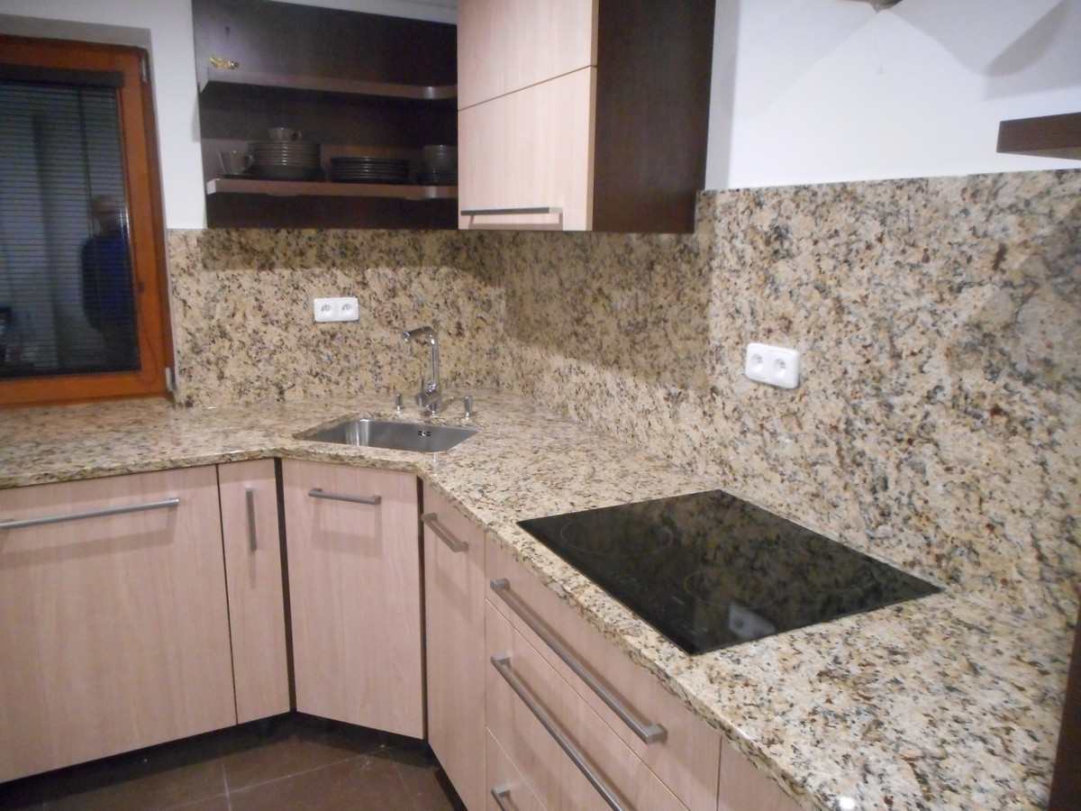 Kuchyňa - Nová Baňa-3